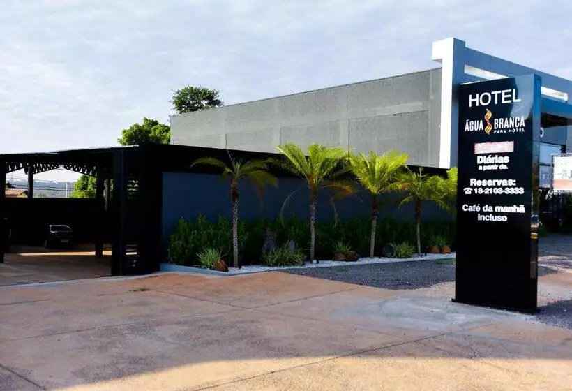Hotelli água Branca Park