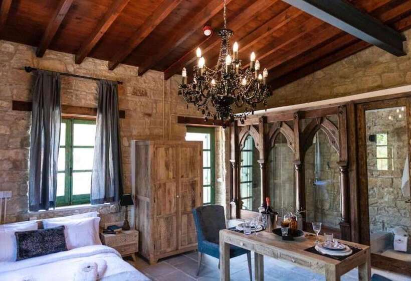 בית מלון כפרי Oinou Strata   Adults Only