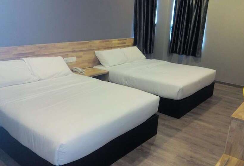 בית מלון כפרי Suria 18