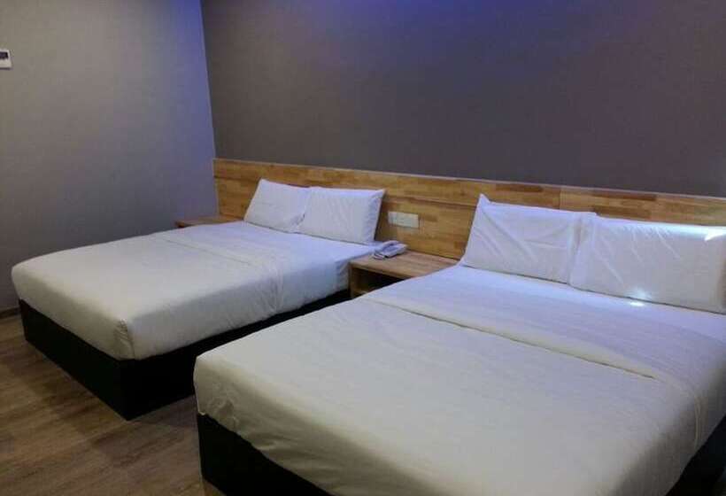 בית מלון כפרי Suria 18