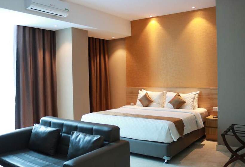 Wing Hotel Kualanamu Airport