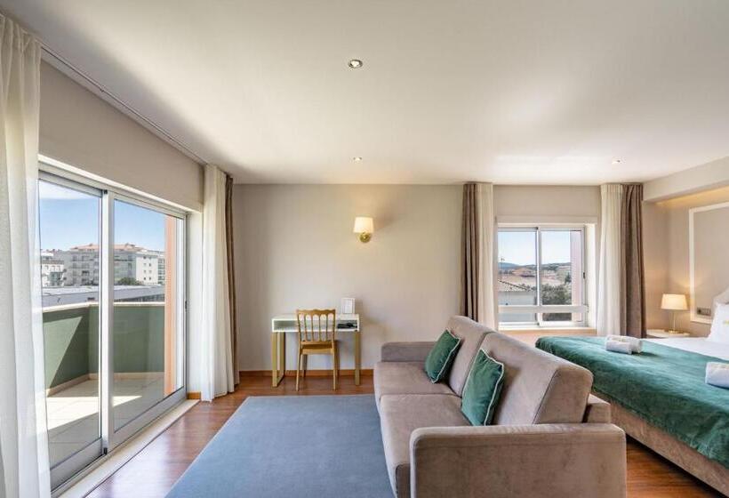 Imperhotel By Umbral