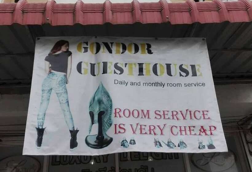 Gondor Guesthouse   Hostel