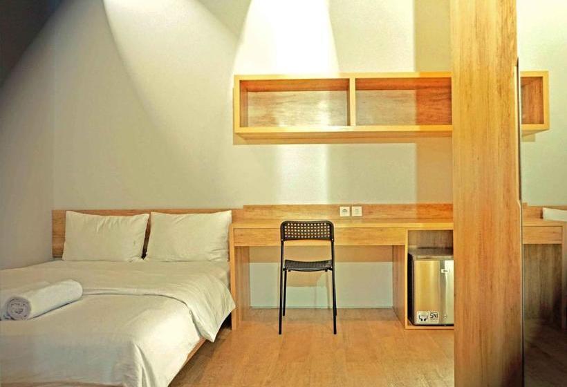 בית מלון כפרי M Social