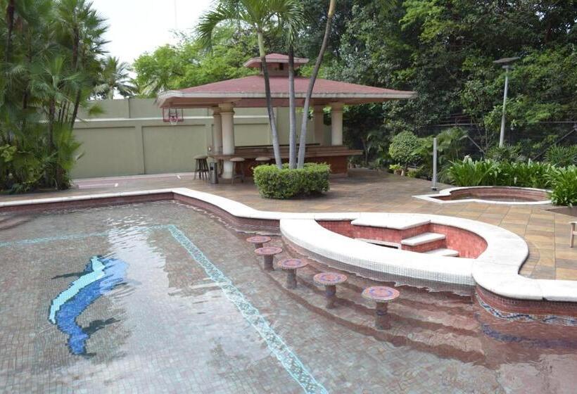 Luxva Hotel Boutique