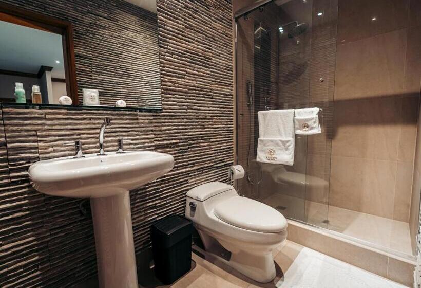 Luxva Hotel Boutique