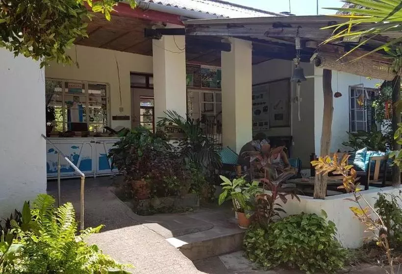 پانسیون A Rocha Eco Lodge & Conservation Centre