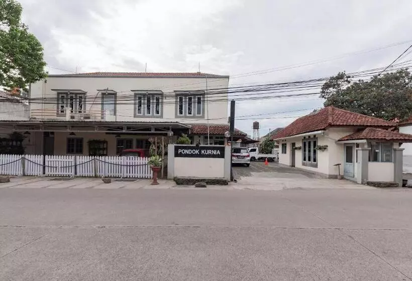 Urbanview Hotel Pondok Kurnia Cijagra Bandung By Reddoorz