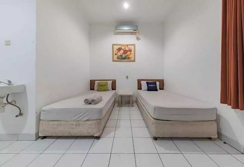 Urbanview Hotel Pondok Kurnia Cijagra Bandung By Reddoorz