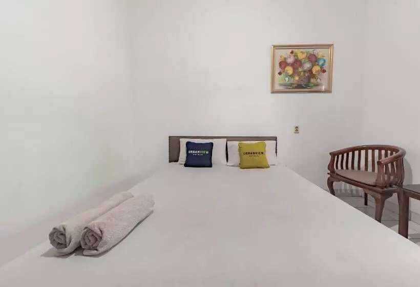 Urbanview Hotel Pondok Kurnia Cijagra Bandung By Reddoorz