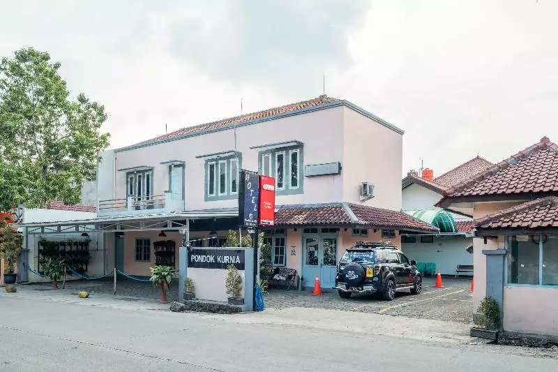 Urbanview Hotel Pondok Kurnia Cijagra Bandung By Reddoorz