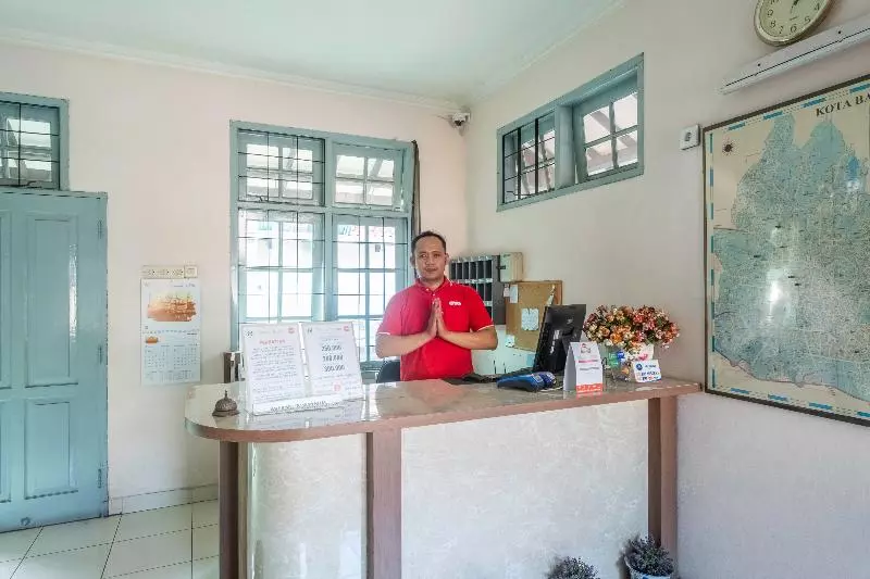 Urbanview Hotel Pondok Kurnia Cijagra Bandung By Reddoorz