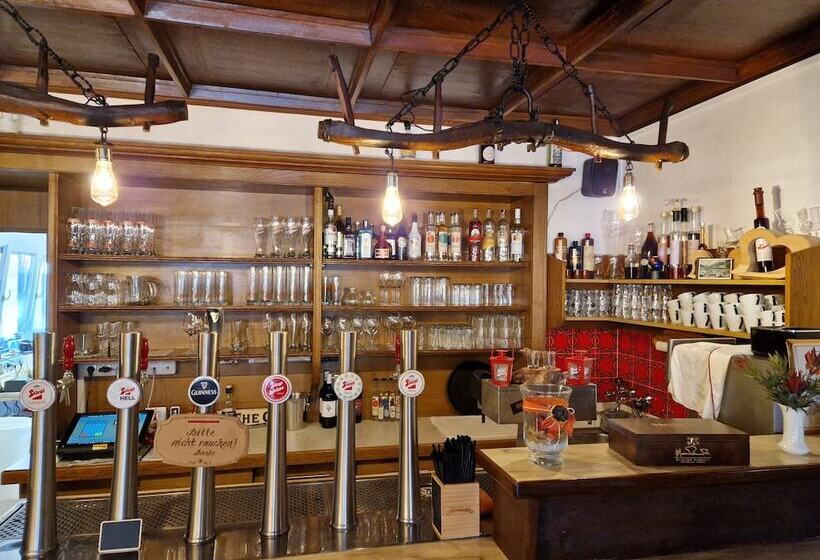 Отель Gasthof Post