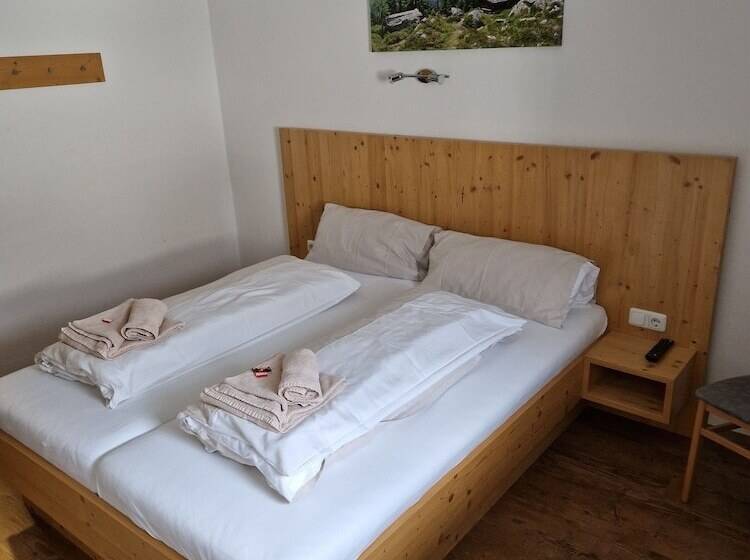 Отель Gasthof Post