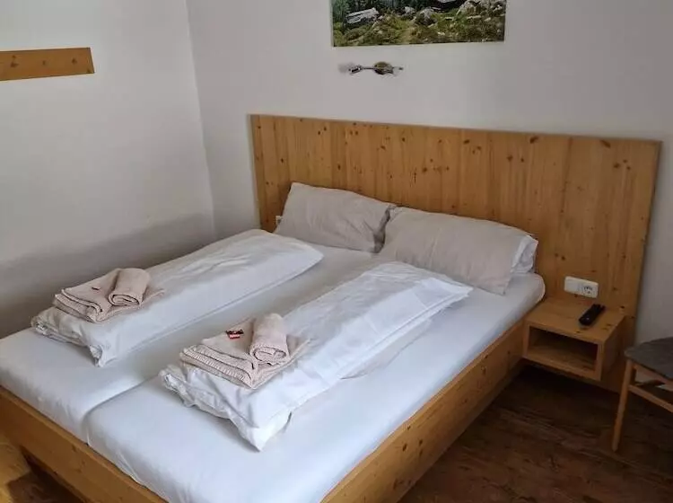 ホテル Gasthof Post