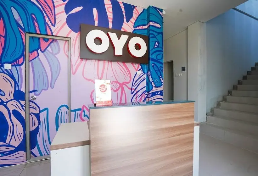 ホテル Oyo 318 K1 Residence