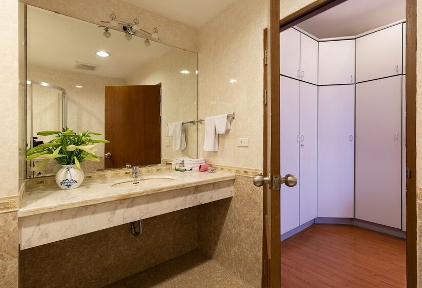 Oriental Palace Apartments Hanoi