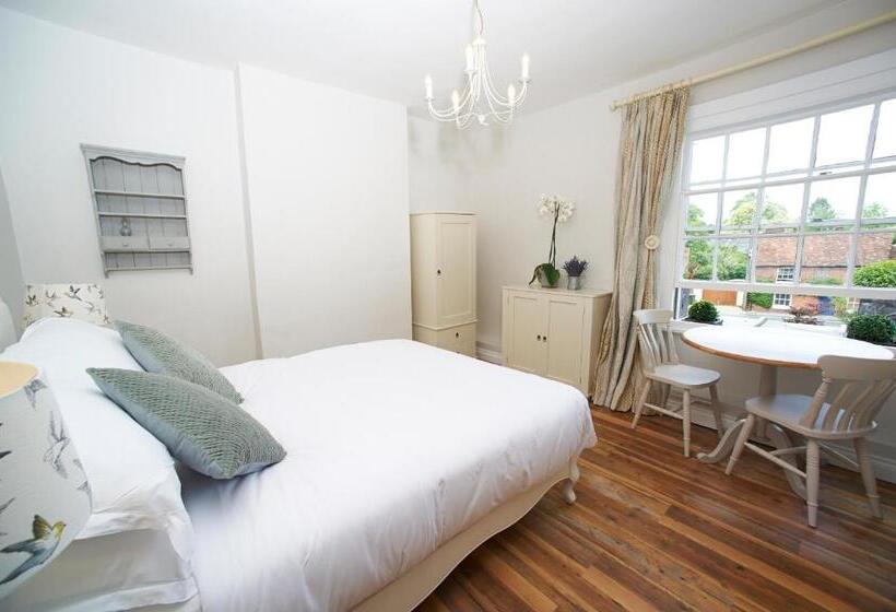 تختخواب و صبحانه The Bugle Inn Twyford