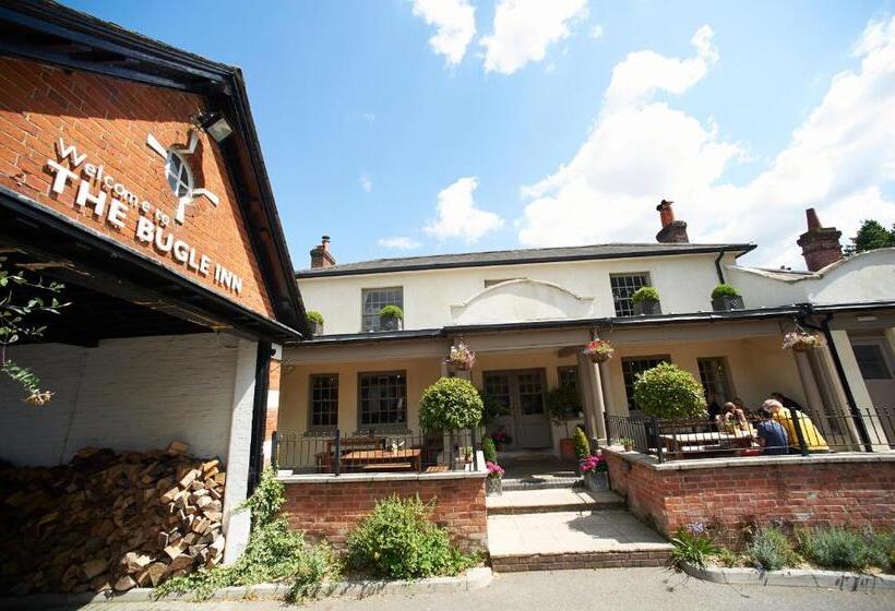 تختخواب و صبحانه The Bugle Inn Twyford
