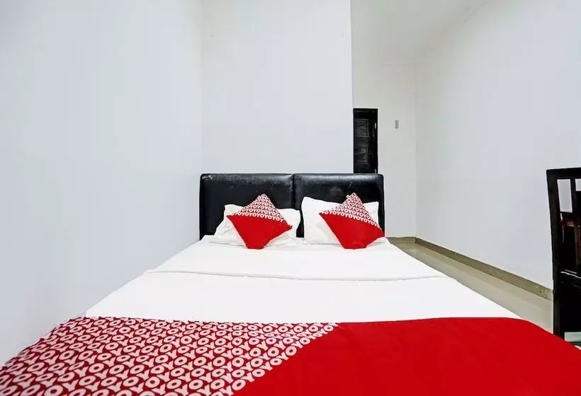 ホテル Kerangga Homestay Syariah Redpartner