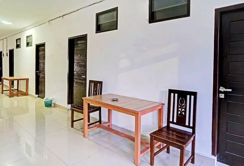 ホテル Kerangga Homestay Syariah Redpartner