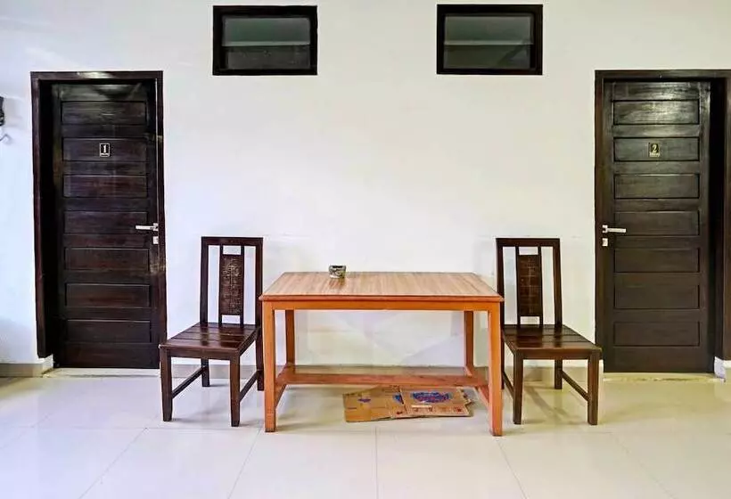 ホテル Kerangga Homestay Syariah Redpartner