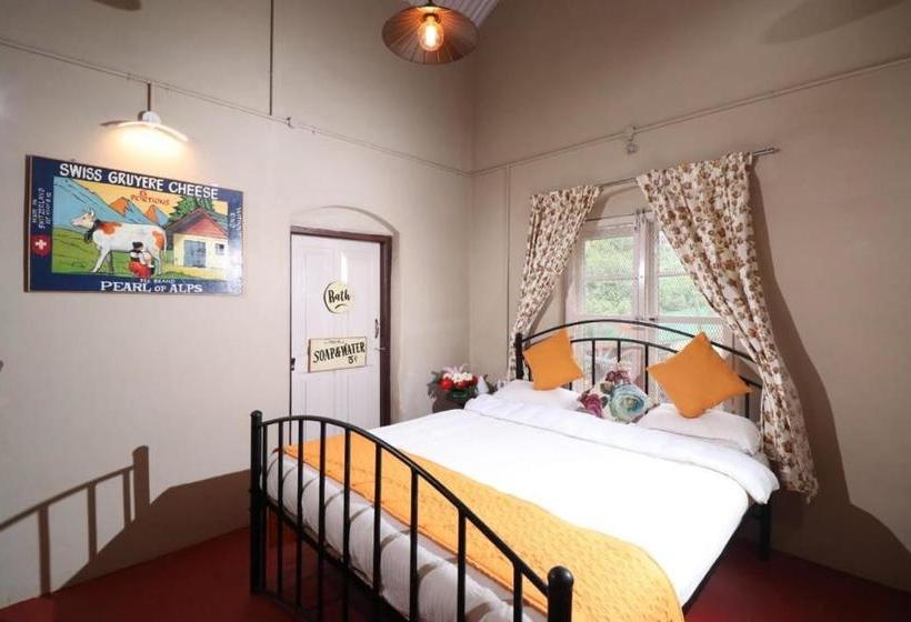 Hotel Penrhyn Estd 1929