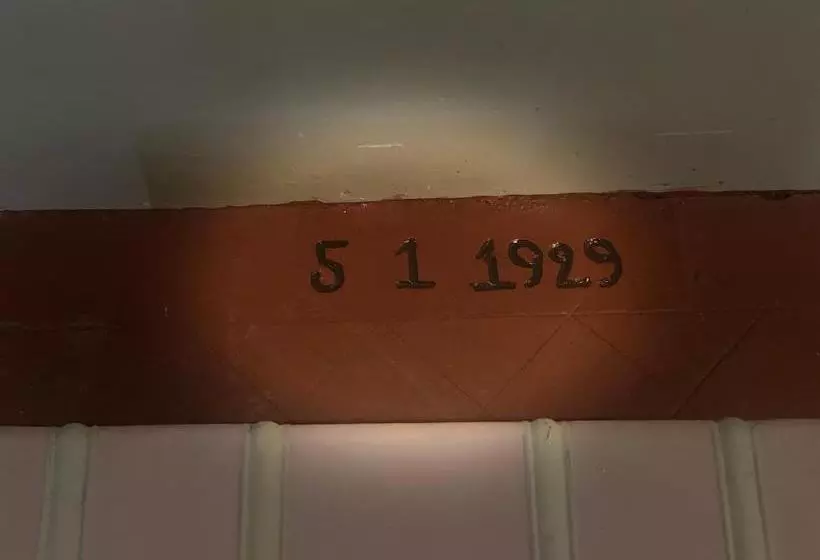 ホテル Penrhyn Estd 1929