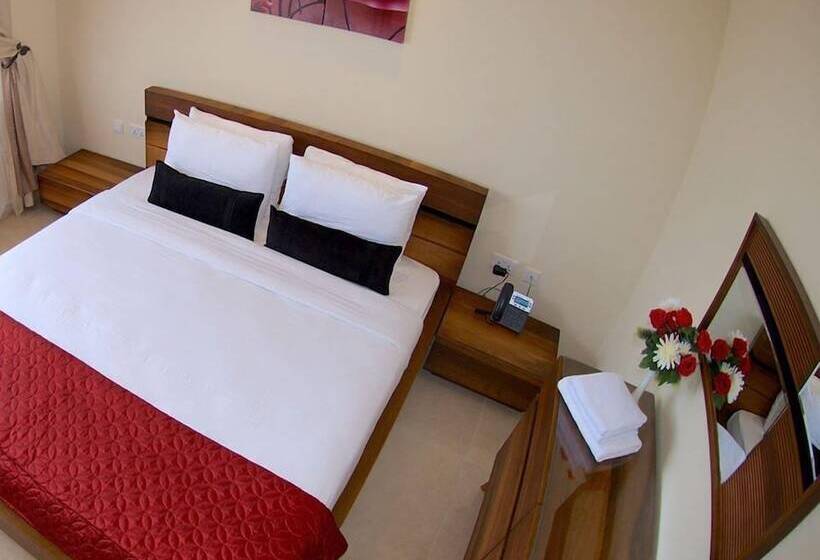 Pearl Hotel & Residence