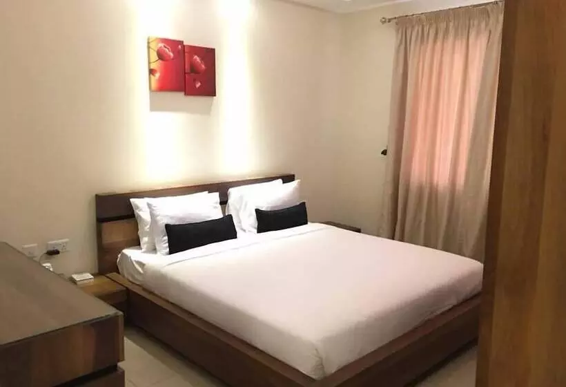 Pearl Hotel & Residence
