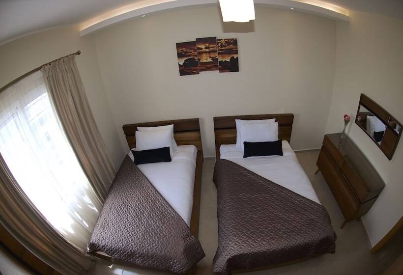 Pearl Hotel & Residence