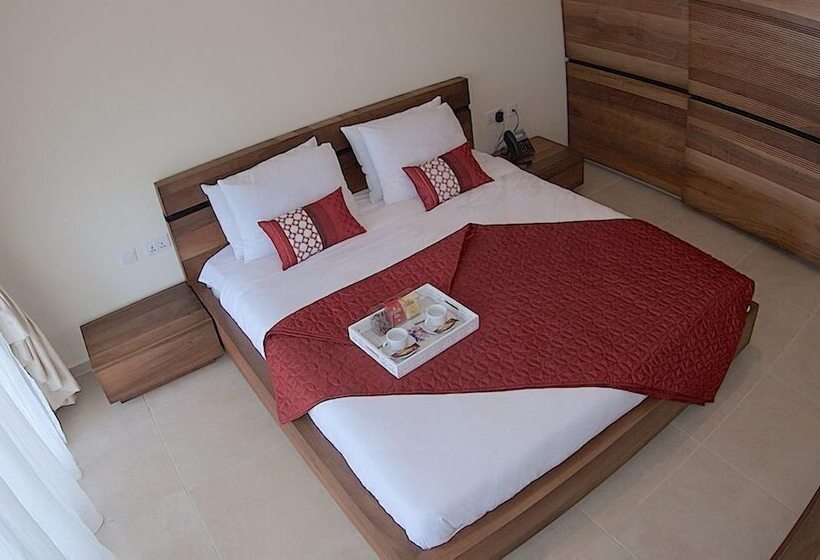 Pearl Hotel & Residence