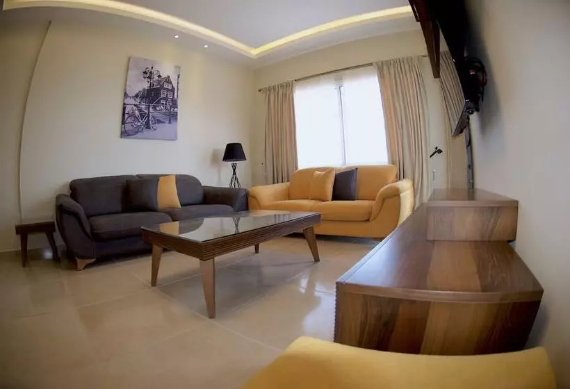 Pearl Hotel & Residence