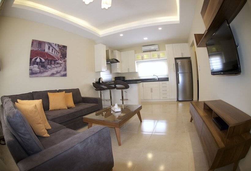 Pearl Hotel & Residence