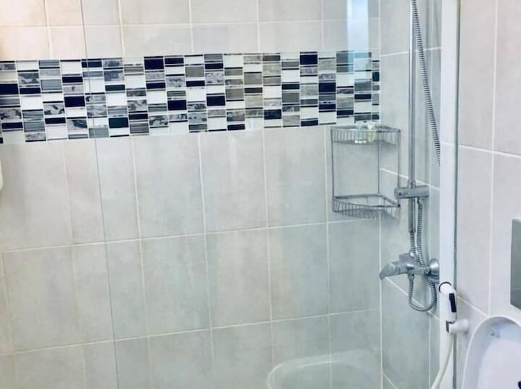 Pearl Hotel & Residence