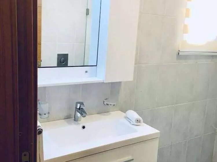 Pearl Hotel & Residence