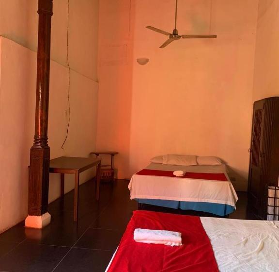 پانسیون Gran Parador