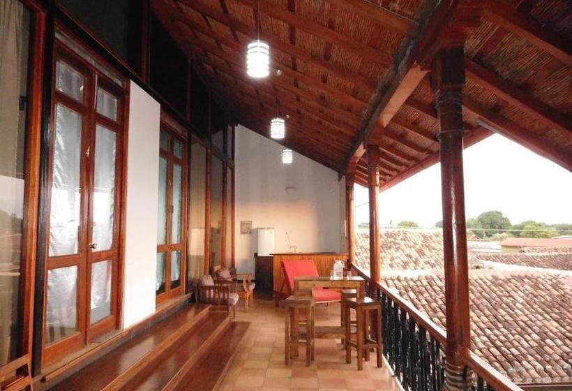 پانسیون Gran Parador