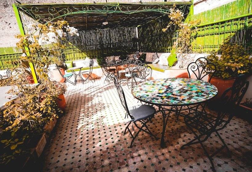 بنسيون Riad Rasia