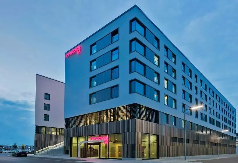 Hotelli Moxy Munich Ostbahnhof