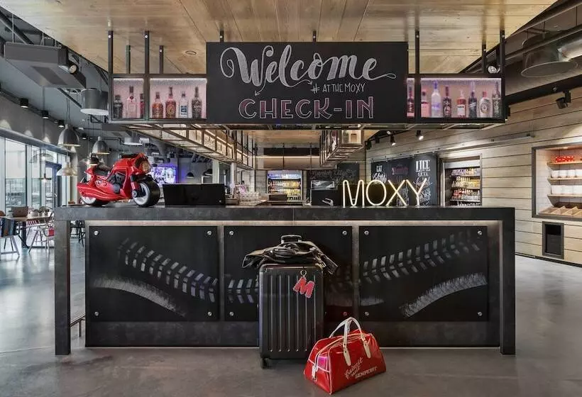 Hotelli Moxy Munich Ostbahnhof