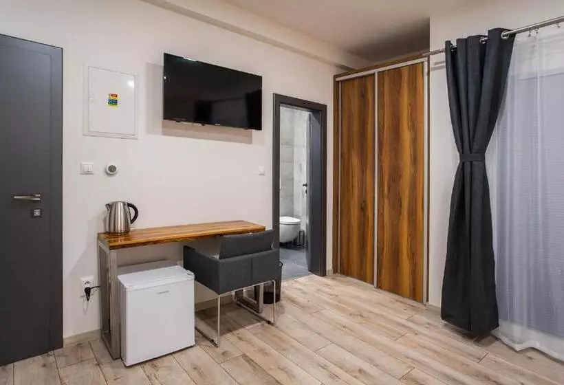 Majatalo Penzión Imperial