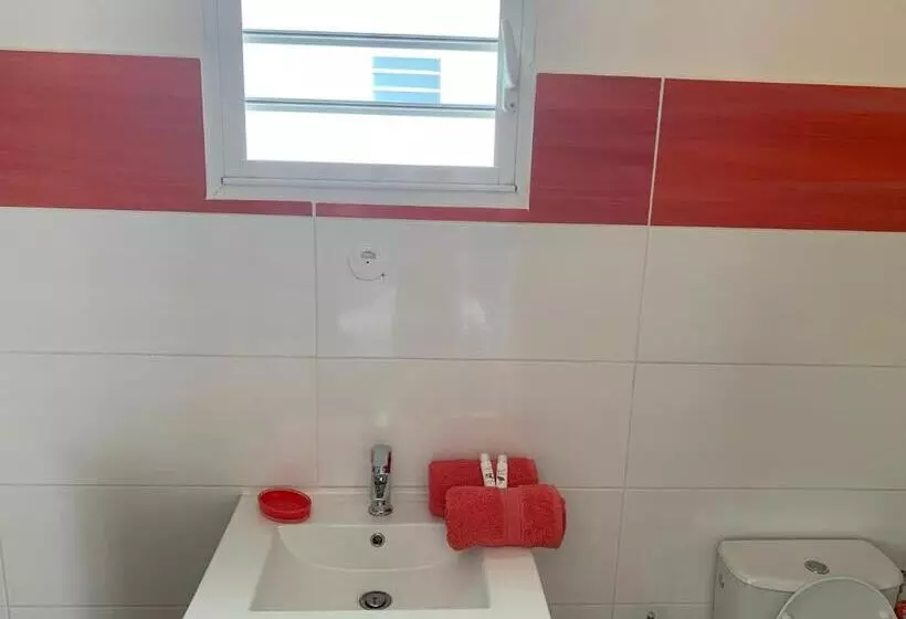 پانسیون ô Ti Jacko