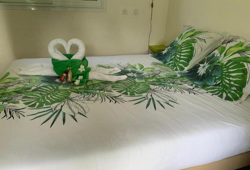 پانسیون ô Ti Jacko