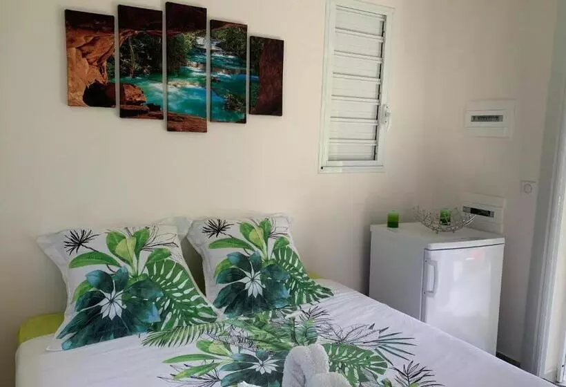 پانسیون ô Ti Jacko