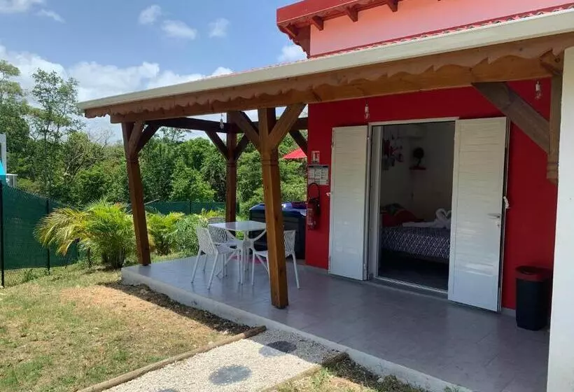 پانسیون ô Ti Jacko