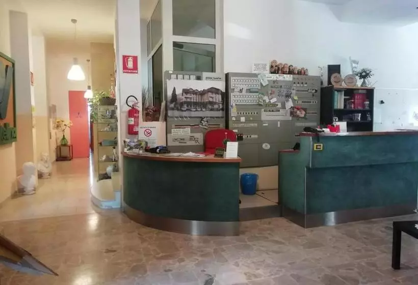 Hotelli Rezia Valtellina