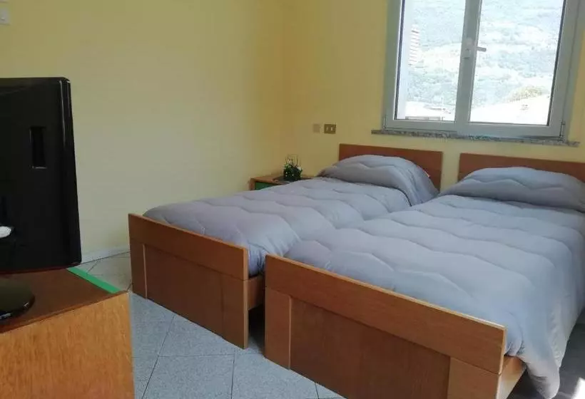 Hotelli Rezia Valtellina