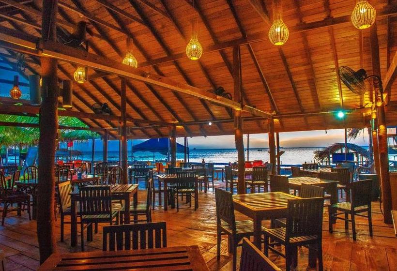 فندق Coconut Beach Lodge