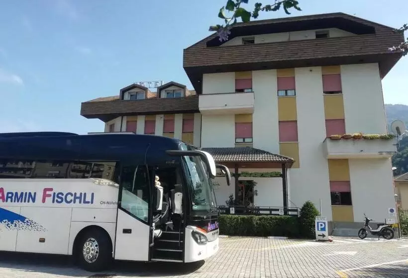 Hotelli Rezia Valtellina